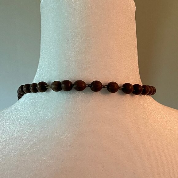 Lovely, Lightweight, Wooden Bead and Disc Necklace (Brown) - Picture 4 of 8